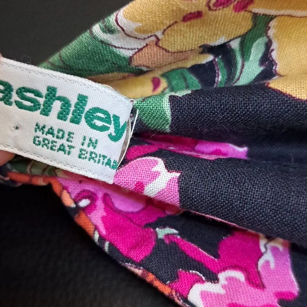 Vintage Laura Ashley Rare Bow Hair Clip 100% Cotton Great Britain
